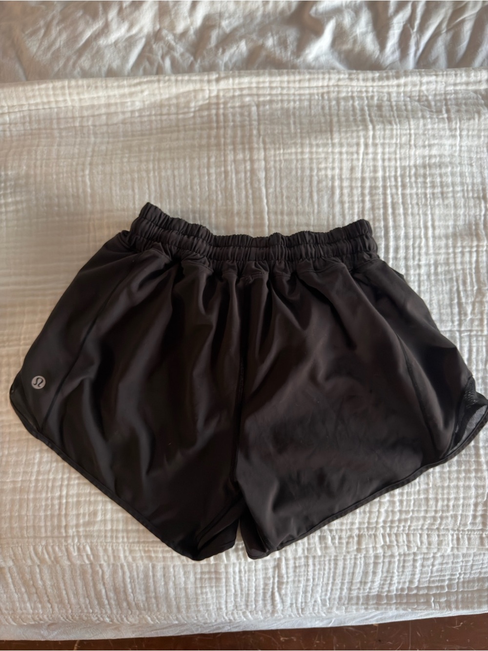 lululemon athletica Hotty Hot  Black Athletic Shorts 4 tall